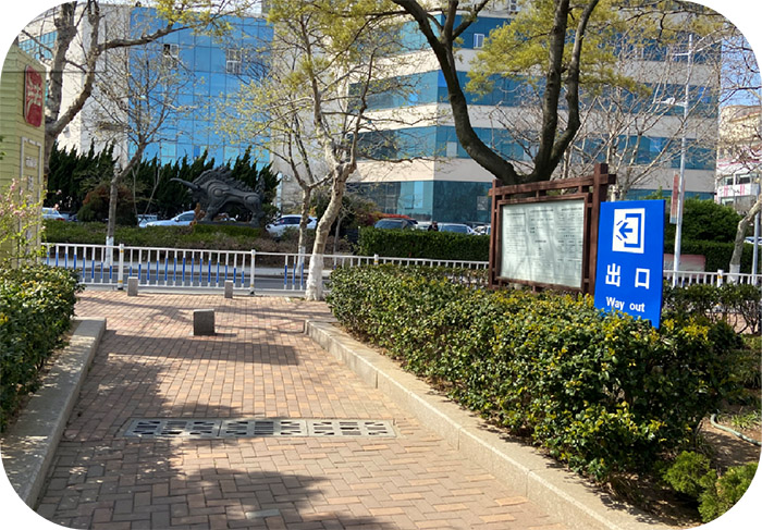 地震應急避難場(chǎng)所配套設施:安全出口